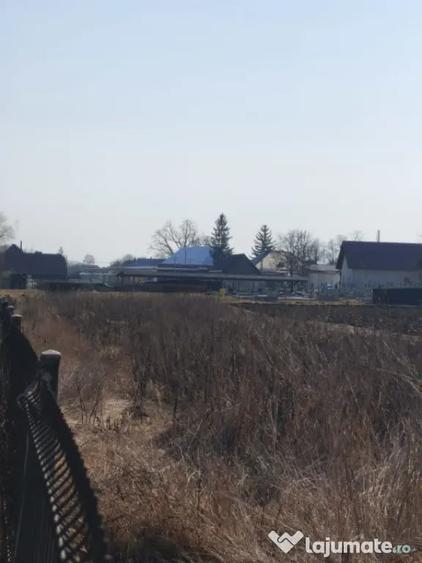 Teren de 3014 mp, în Frătăuții Vechi