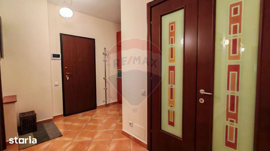 Apartament cu 3 camere, mobilat în Aviatorilor