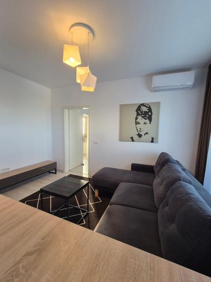 Apartament cu 3 camere decomandat în Aradului
