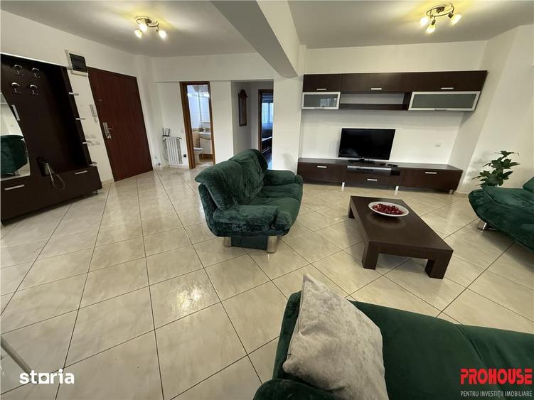 Apartament cu 3 camere, mobilat în Unirii