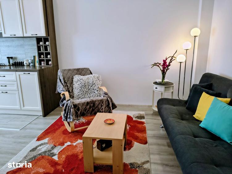 Apartament cu 3 camere decomandat în Burdujeni
