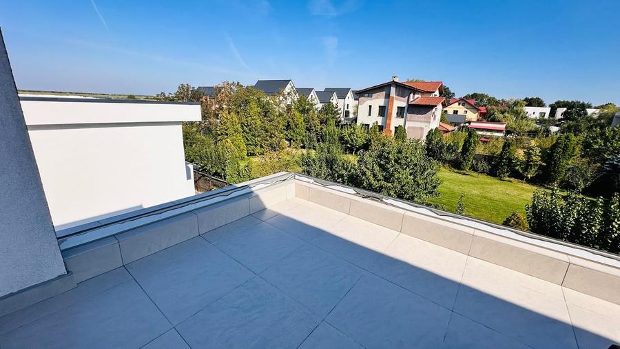 Duplex cu 4 camere cu Teren 394 Mp în Ostratu