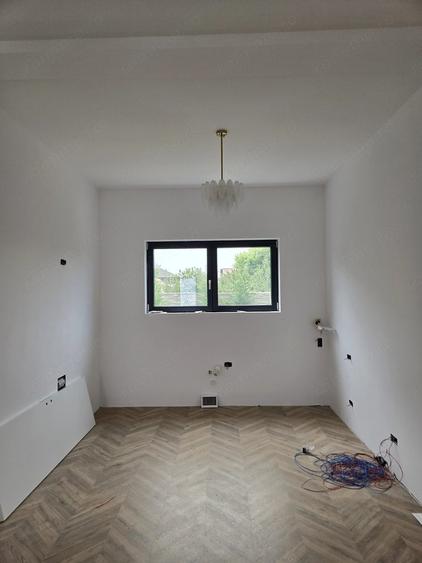 Casă cu 3 camere cu Teren 200 Mp în Chișoda