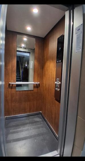 Apartament cu 3 camere decomandat în Dristor