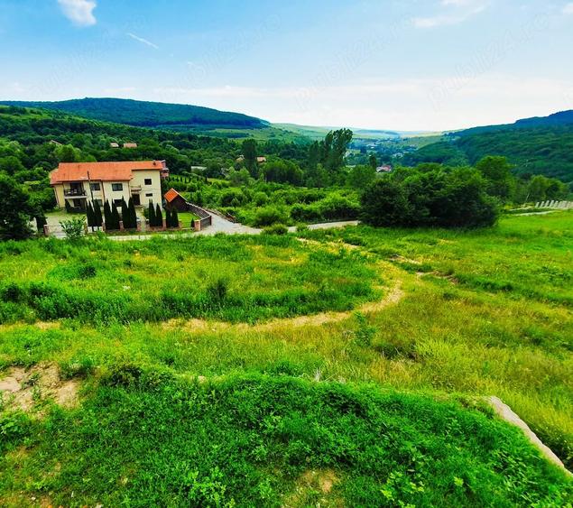 Casă cu Teren 800 Mp în Feleacu