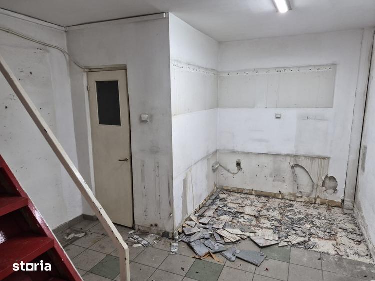 Spațiu comercial, de 73 mp, în Decebal