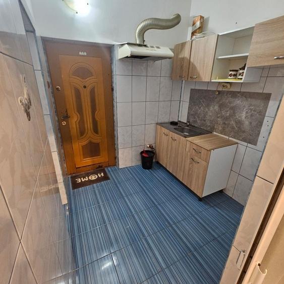 Garsonieră în Sârbi