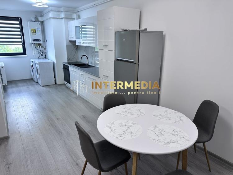 Apartament cu 2 camere decomandat, mobilat în Cetate
