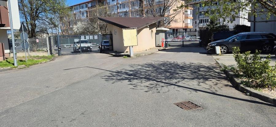 Apartament cu 2 camere semidecomandat, mobilat în Berceni