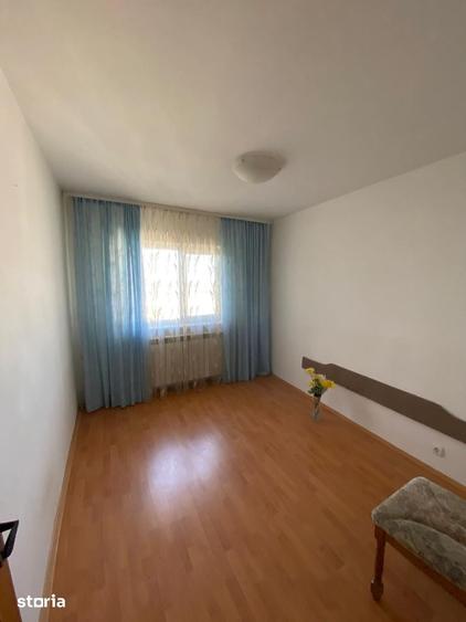 Apartament cu 3 camere în C5