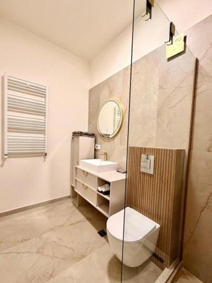 Apartament cu 2 camere decomandat, mobilat în Băneasa