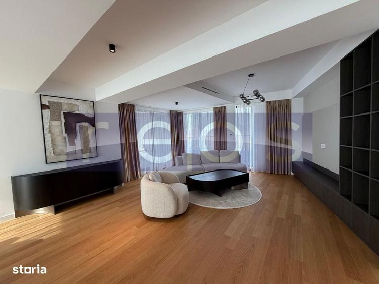 Apartament cu 4 camere în Central