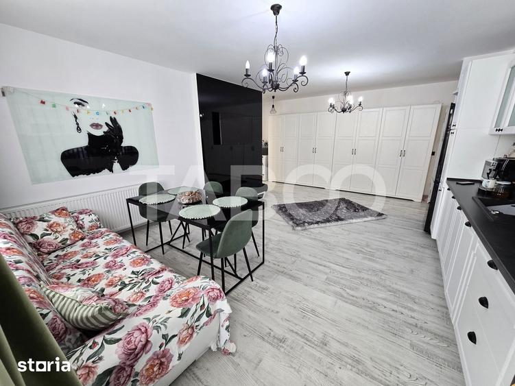 Apartament cu 3 camere decomandat, mobilat în Lupeni