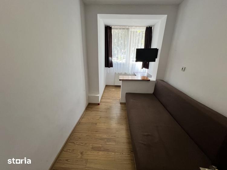 Apartament cu 3 camere semidecomandat în Mihai Viteazul
