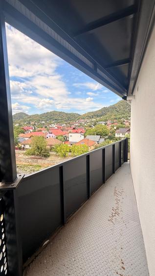 Apartament cu 3 camere decomandat în Orașul Vechi