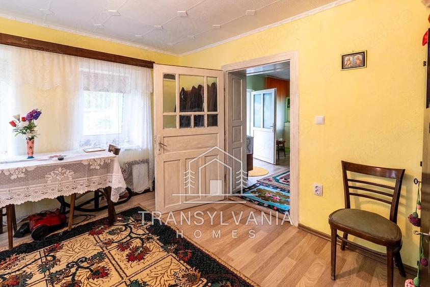 Casă cu Teren 1425 Mp în Năsal