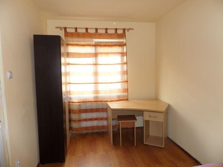 Apartament de inchiriat 2 camere - 4