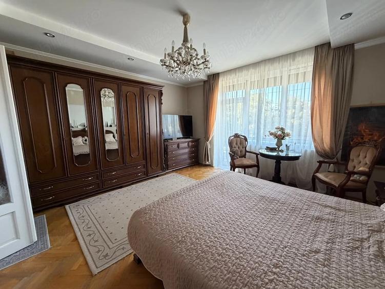 Casă cu Teren 175 Mp în Central