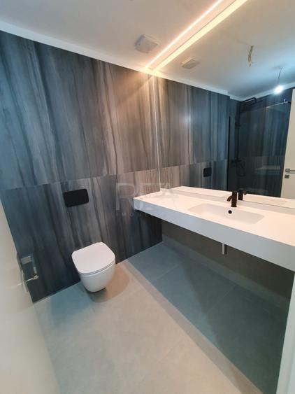 Apartament cu 2 camere decomandat în Aviației