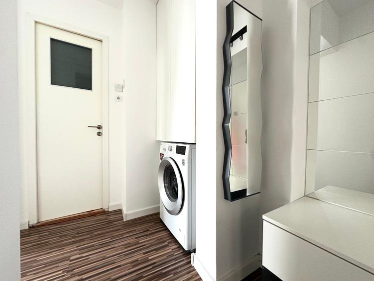 Apartament cu 2 camere decomandat în Moșilor