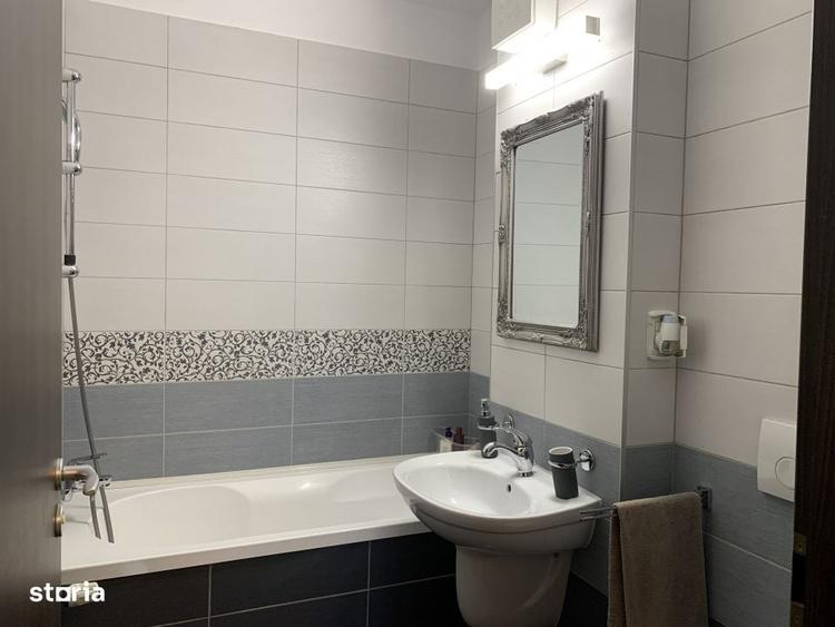 Apartament cu 3 camere decomandat, mobilat în Aradului