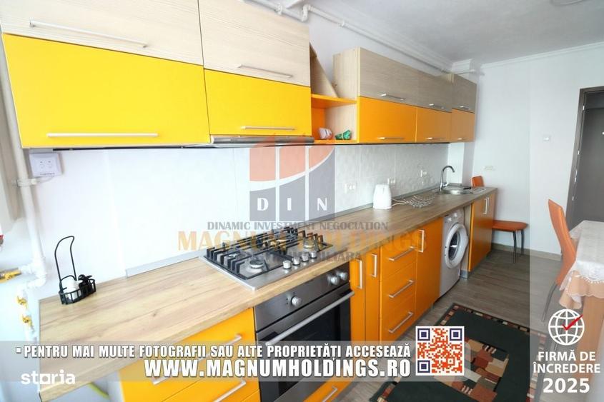 Apartament cu 4 camere decomandat, mobilat în Ultracentral