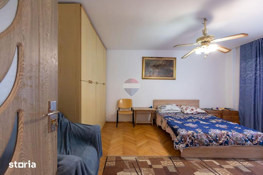 Apartament cu 3 camere decomandat în Mioriței