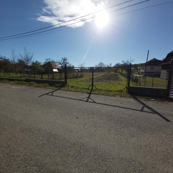 Teren de 1584 mp, în Central