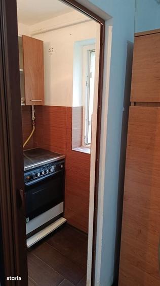 Apartament cu 2 camere în Micro 6