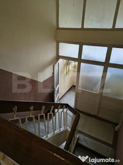 Apartament cu 2 camere semidecomandat în Central