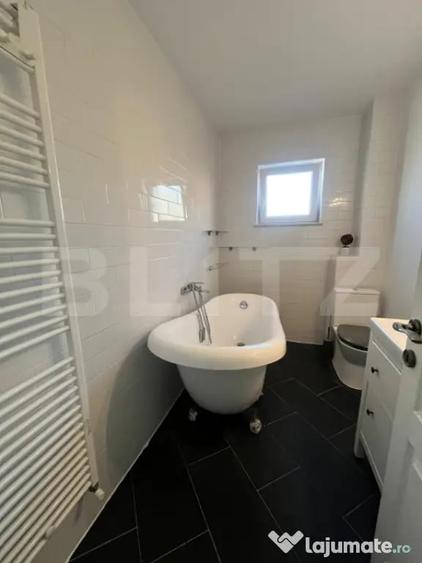 Apartament cu 2 camere semidecomandat, mobilat în Central