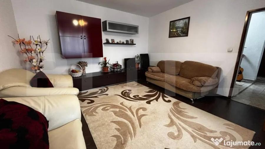 Casă cu 5 camere cu Teren 154 Mp în Brestei