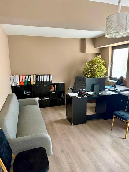 Apartament cu 2 camere decomandat în Centru Civic