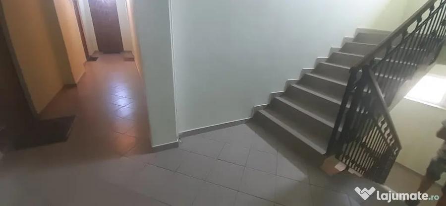 Zona Casa Tineretului, apartament cu o camera, etaj 1 - 5