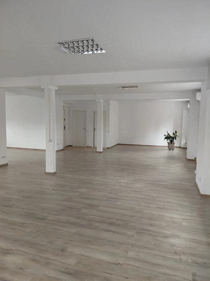 Spațiu comercial, de 791 mp, în Tudor Vladimirescu