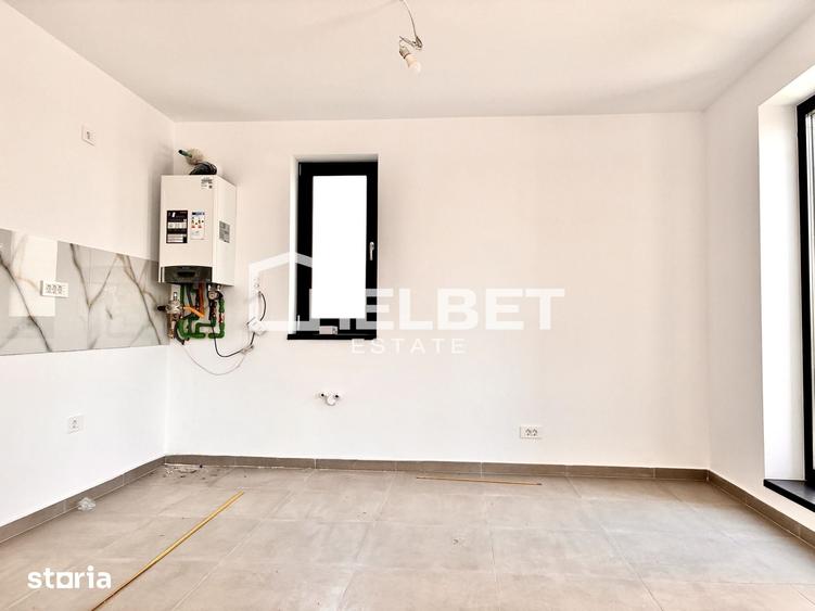 Casă cu 4 camere cu Teren 335 Mp în Central