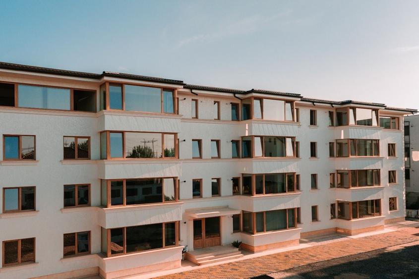 Apartament cu 2 camere semidecomandat în 1 Decembrie 1918