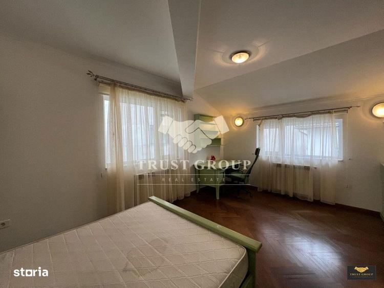 Casă cu 5 camere cu Teren 190 Mp în Herăstrău