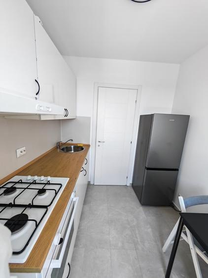 Apartament cu 2 camere semidecomandat în Theodor Pallady