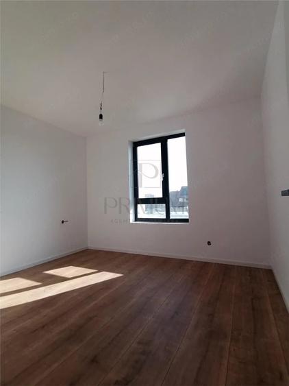 Duplex modern - design deosebit - zona foarte buna - 3 dormitoare - 17
