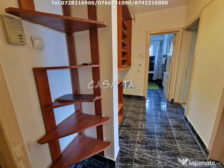 Garsonieră în Plopilor