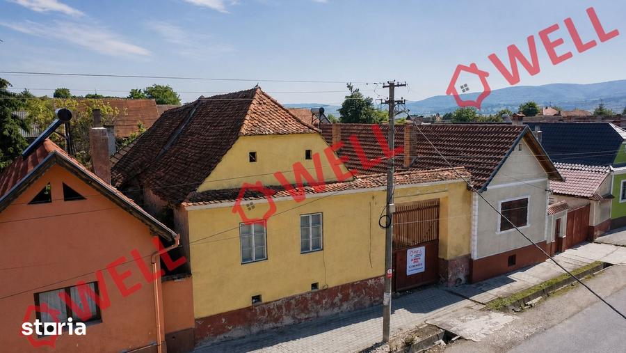 Casă cu 2 camere cu Teren 1685 Mp în Măieruș