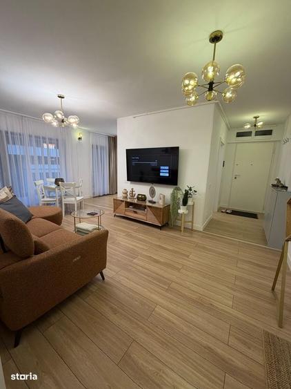 Apartament cu 3 camere decomandat în Pipera