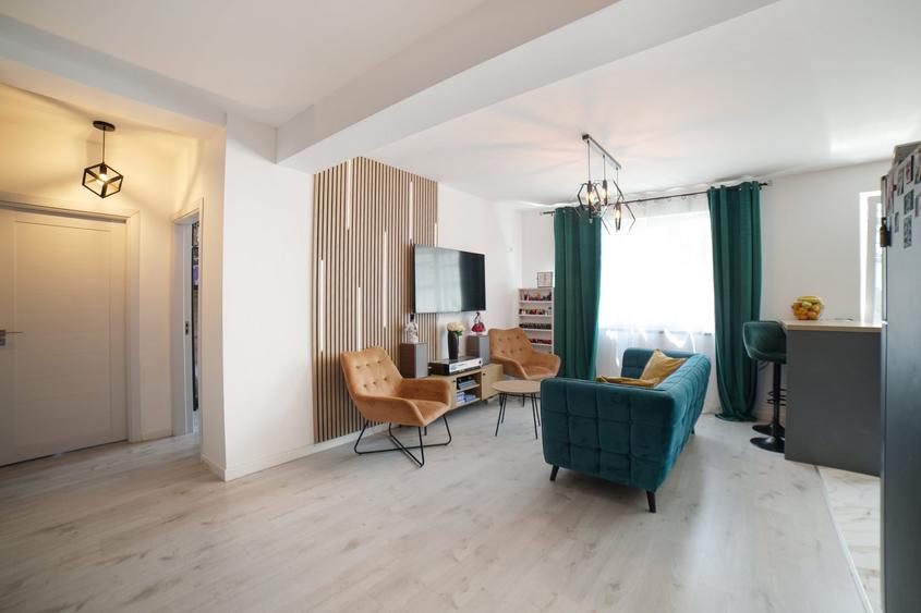 Apartament cu 3 camere semidecomandat, mobilat în Popești-Leordeni