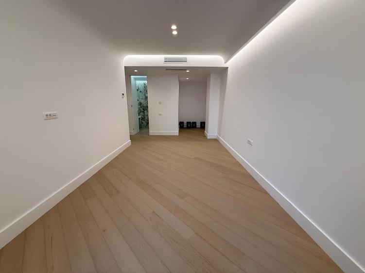Apartament cu 3 camere în Iancu Nicolae