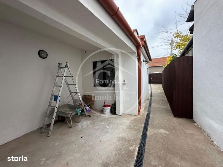 Casa de vanzare cu 3 camere in zona Valenta, Oradea