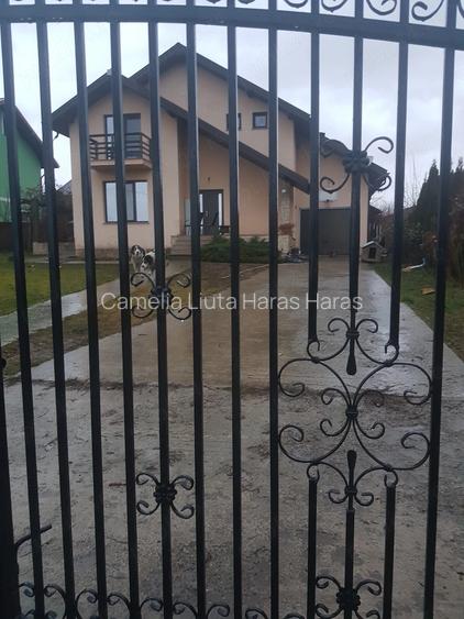 Inchiriez casa valea adanca iasi