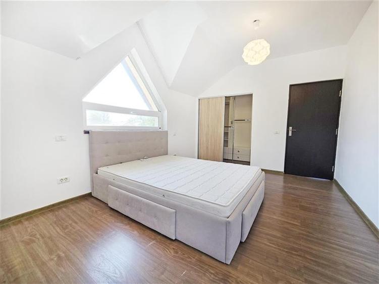Casă individuală cu 3 camere cu Teren 720 Mp în Clinceni