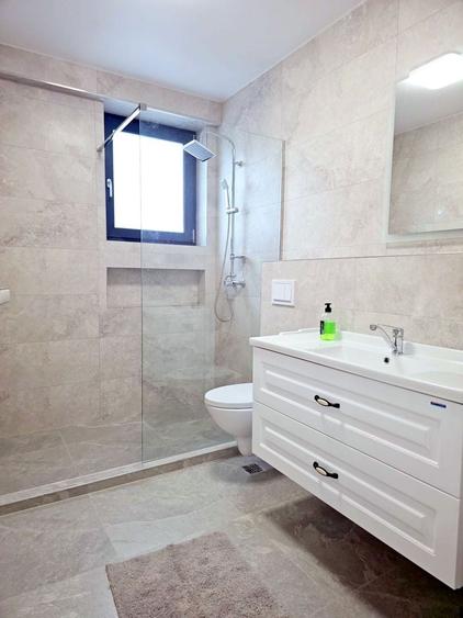 Apartament cu 2 camere nedecomandat, mobilat în Micro 14