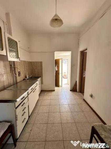 Casă cu 3 camere cu Teren 165 Mp în Tomis I